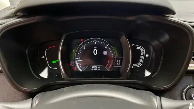 Renault Kadjar blue dci 115 — photo 15