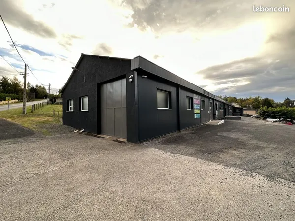 Local commercial Abrest