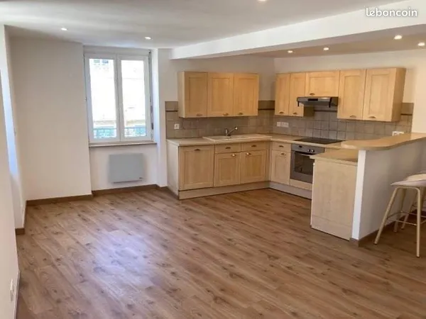 T3 64 m² - 2 chambres - Centre-ville Bourgoin-Jallieu
