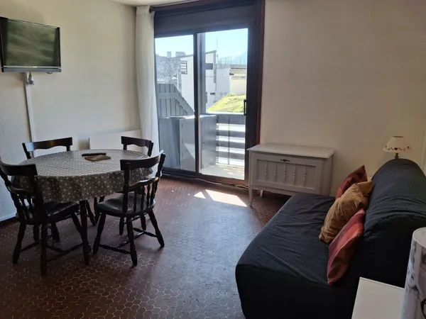 Pla d' Adet studio 4 couchages avec balcon