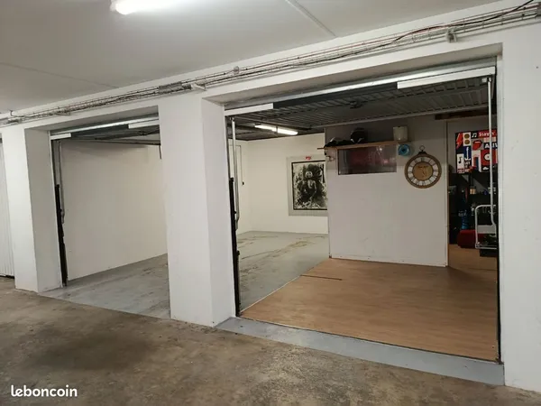 Loue double garage, sécurisé, rocade Ajaccio