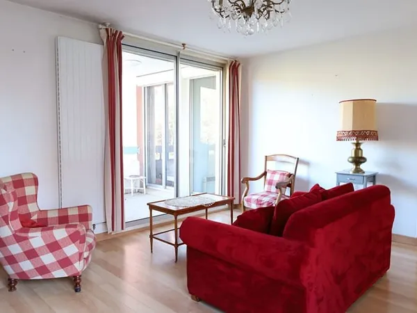 Appartement - 5 pièces - 96m²
