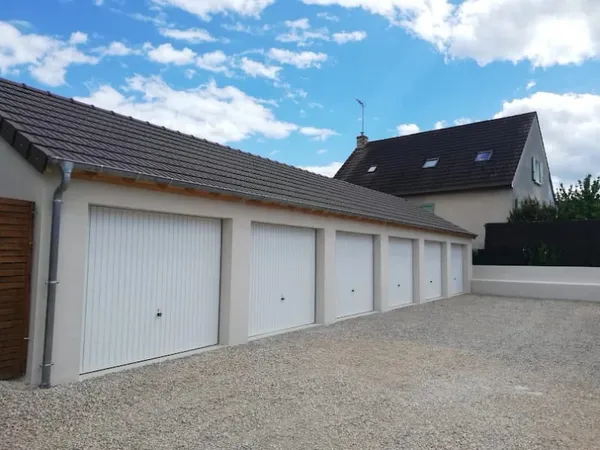 Stationnement Location Beaune 85€
