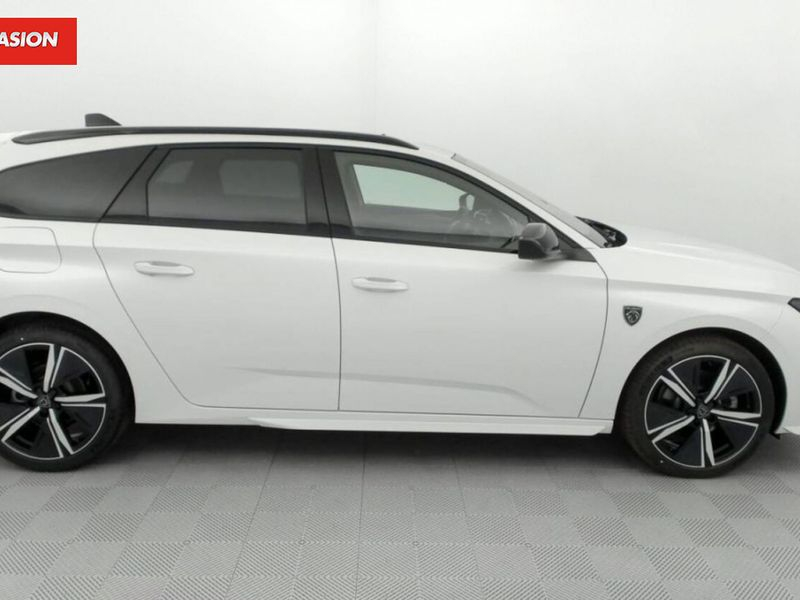 Peugeot 308 III 1.5 BlueHDi 130ch GT EAT8 — photo 30