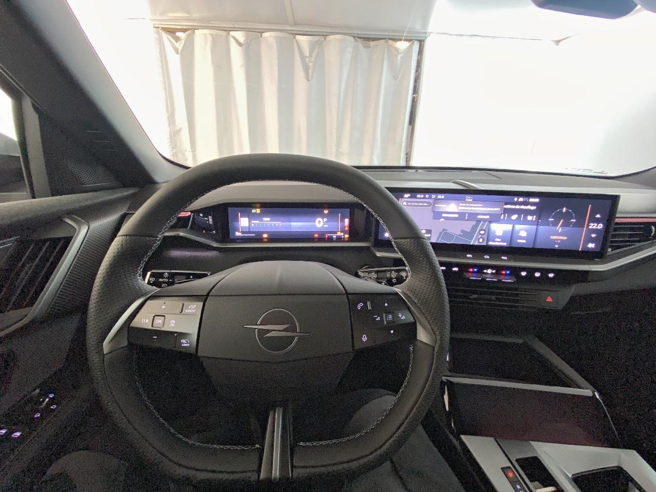 Opel Grandland 1.2 turbo hybrid 145 ch e-dct6 gs — photo 12
