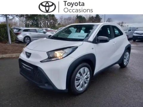 Toyota Aygo x 1.0 vvt-i 72ch dynamic s-cvt my23