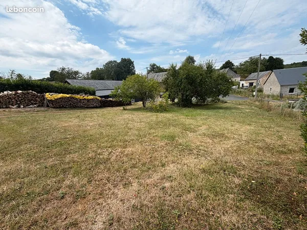 Terrain 470 m² SAINT AUBIN LE DEPEINT