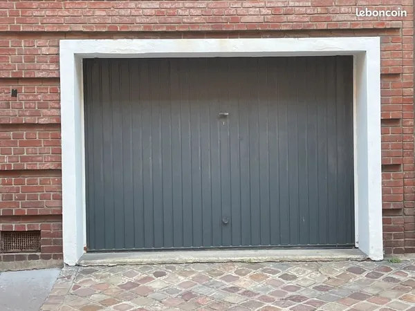 Location garage 28 m2