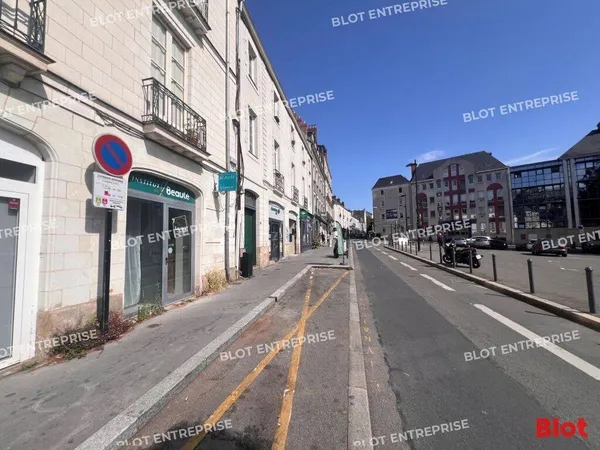 Local commercial 58 m²