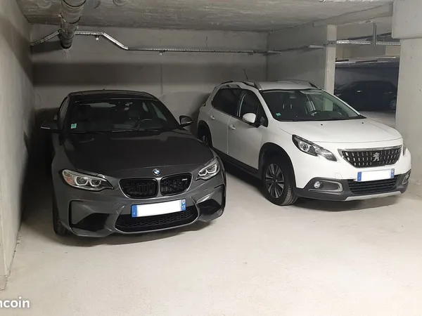 Location place parking souterrain