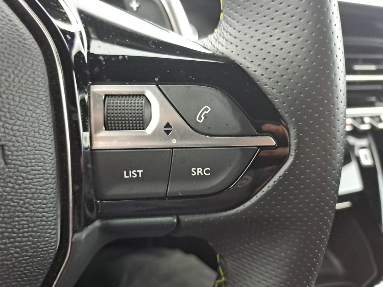 Peugeot 2008 puretech 130 s&s eat8 gt — photo 28