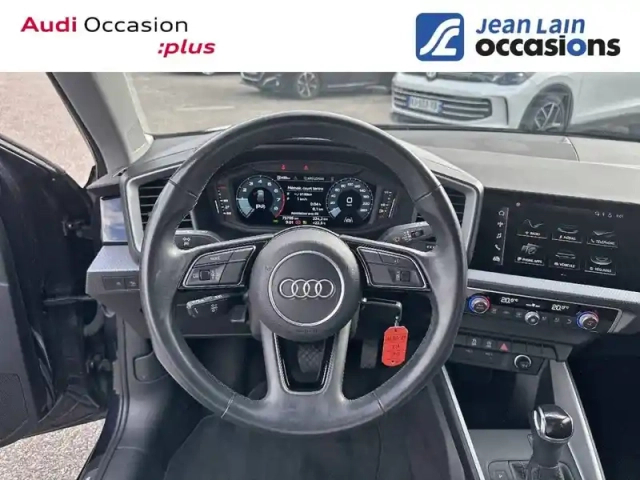 Audi A1 sportback 30 tfsi 110 ch s tronic 7 — photo 12