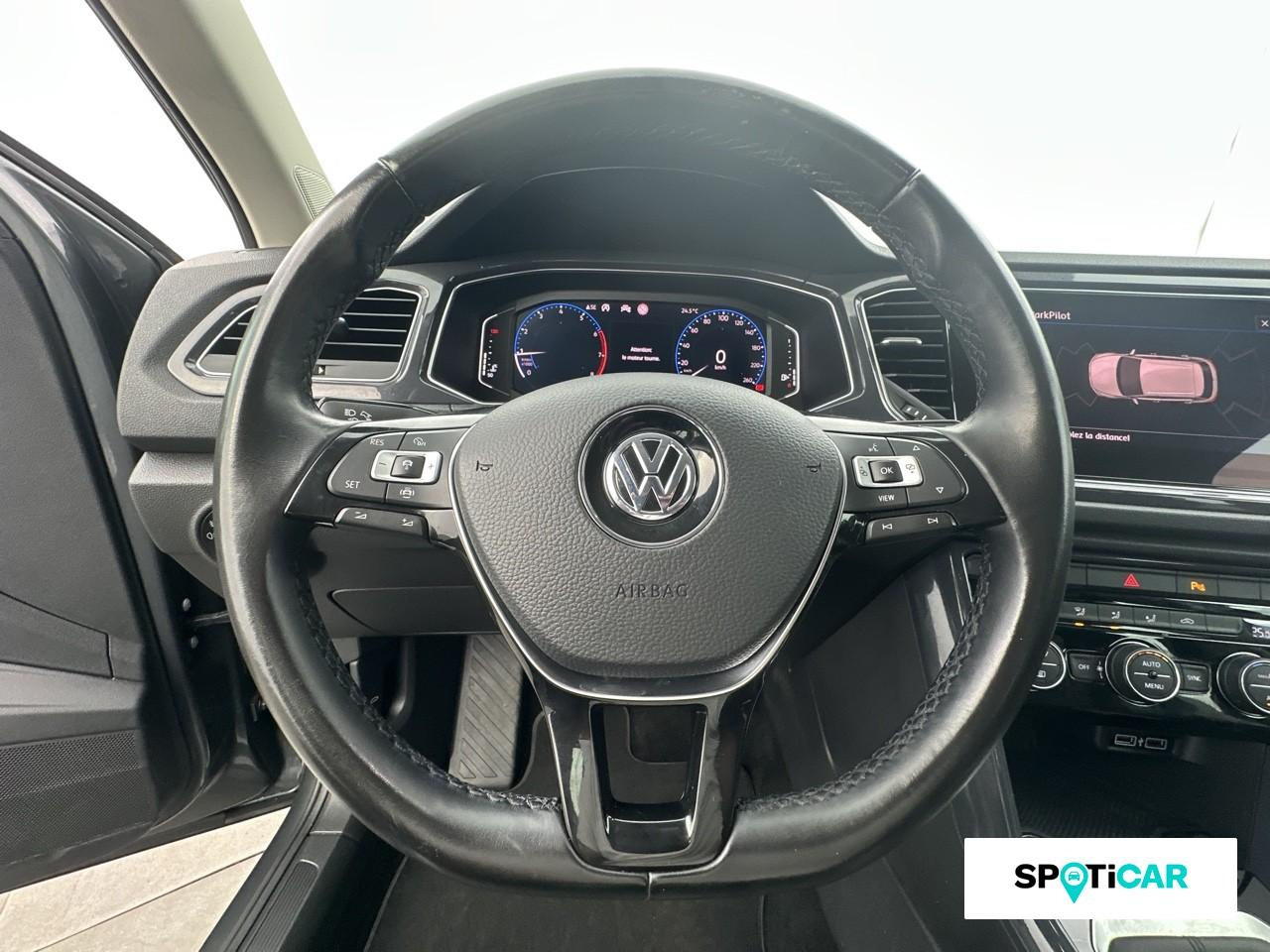 Volkswagen T-Roc 1.5 tsi evo 150ch carat euro6d-t 117g — photo 12
