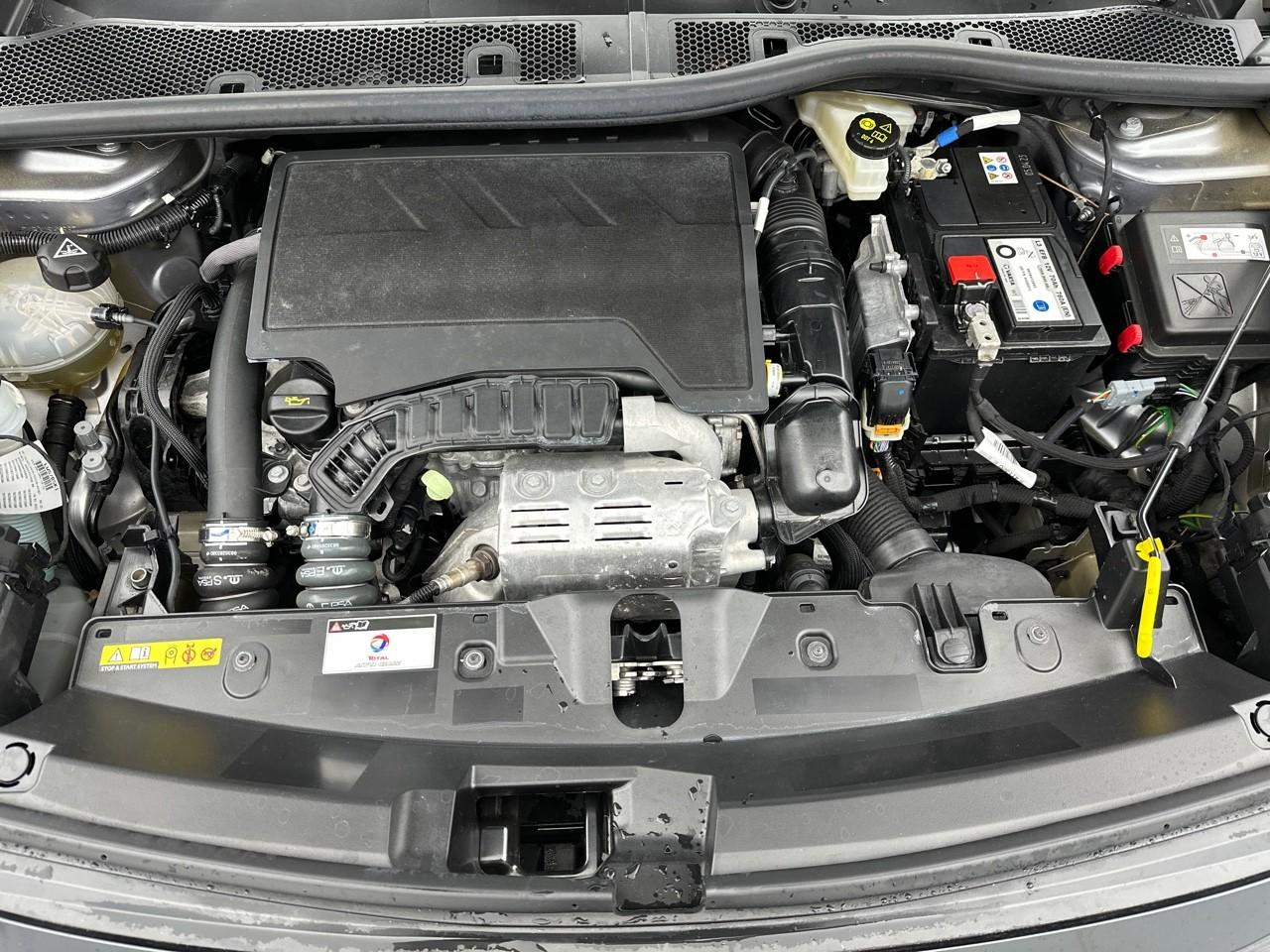 Peugeot 2008 puretech 130 s&s eat8 style — photo 13