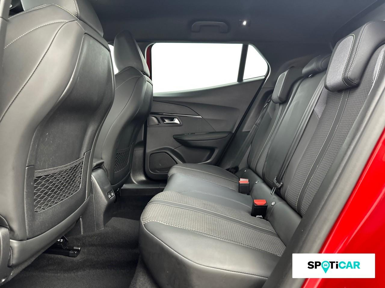 Peugeot 2008 1.2 puretech 130ch s&s gt eat8 — photo 10
