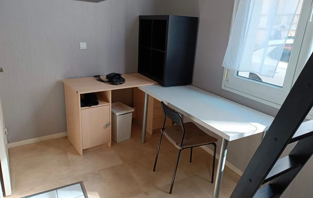 Photo 3