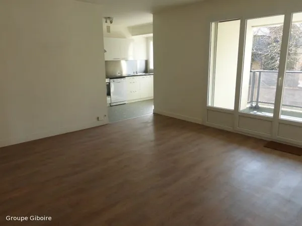 A LOUER - Agence GIBOIRE - Appartement T3 - RENNES THABOR