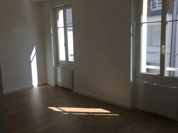 Loue Appartement 3 pièces centre ville
