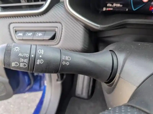 Renault Clio 1.6 e-tech hybride 145ch rs line — photo 7