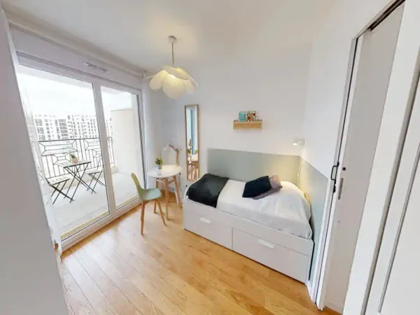 Loue chambre en colocation dans appartement avec salle de bain privée - Saint-Ouen