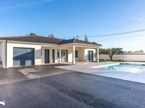 Contemporaine de 4 pièces principales
