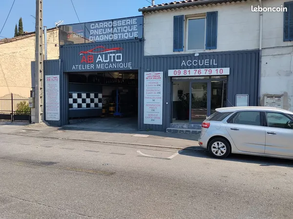 Garage automobile