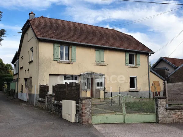Immeuble de 3 logements à vendre LUXEUIL LES BAINS (70)