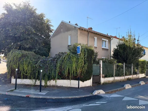 à saisir rapidement maison familiale à rénover - petit prix, coup de fusil jardin + garage - à 10 mi