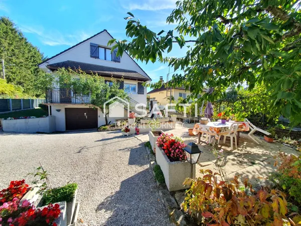 Maison traditionnelle a deux pas du centre ville de Montigny sur loing