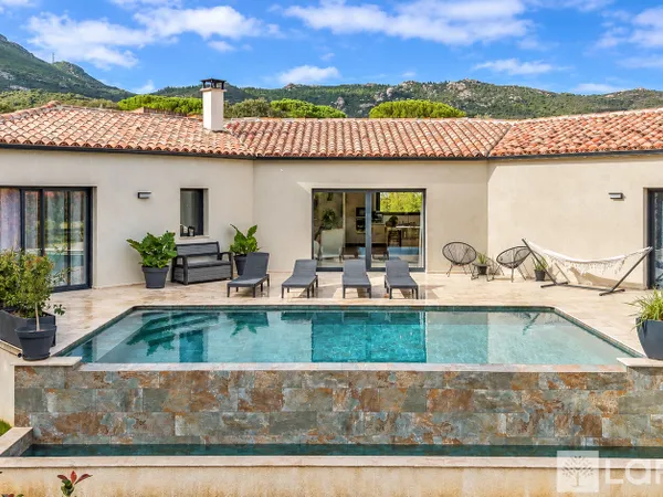 Maison 6 pièces 183 m²