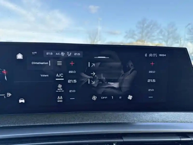 Peugeot 3008 hybrid 136 e-dcs6 — photo 23