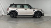 Mini Countryman Cooper 136ch Highlands BVA7 — photo 4