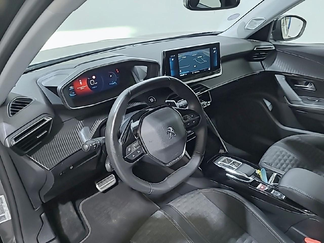 Peugeot 2008 puretech 130 s&s eat8 roadtrip — photo 9