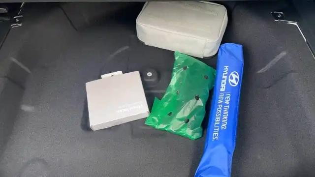 Hyundai Kona hybrid 129 — photo 10