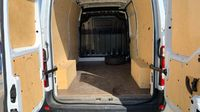 Renault Master F3500 L2H2 2.3 Blue dCi 135ch Confort — photo 14