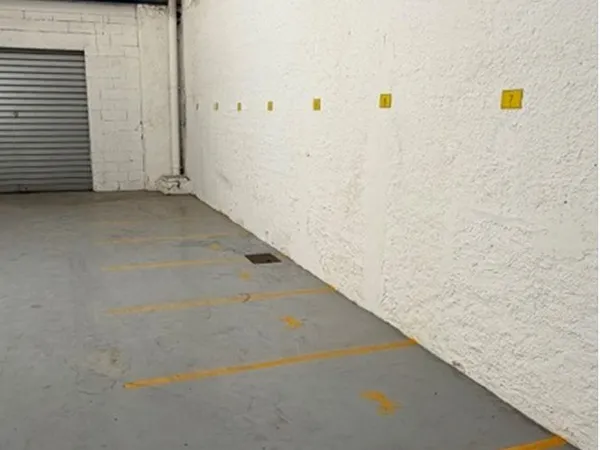Parking moto a louer
