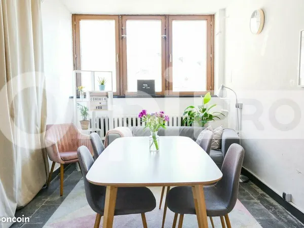 Bureau 28 m²