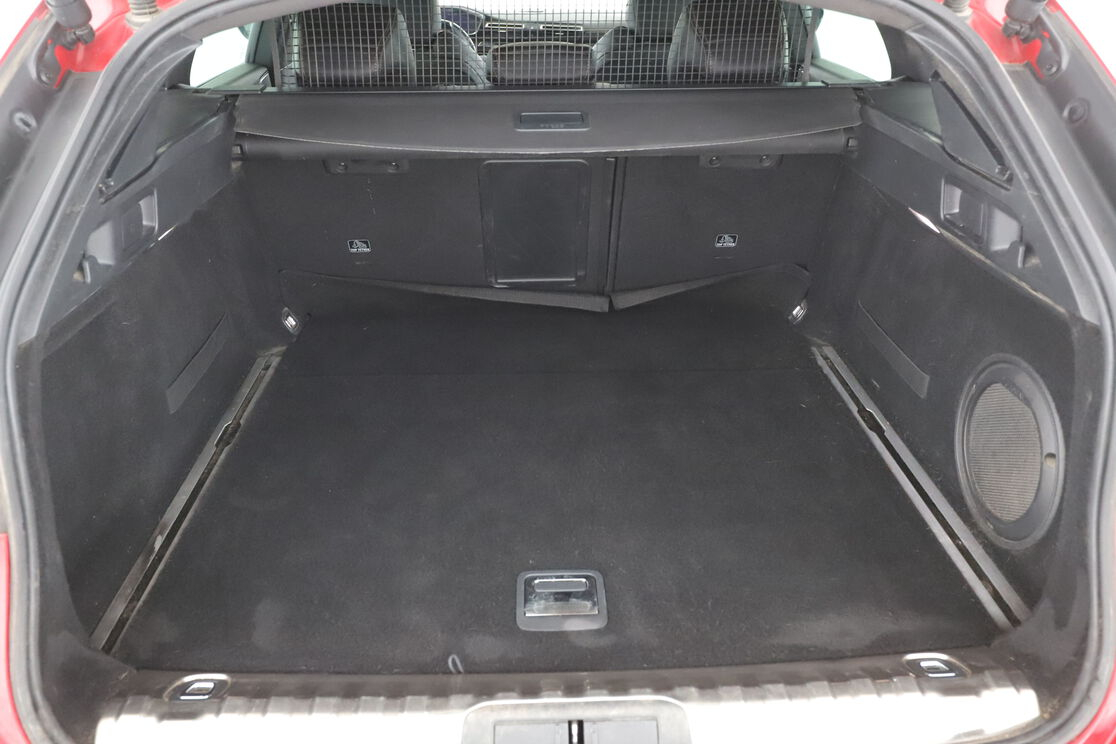 Peugeot 508 SW 2.0 Blue-HDi GT EAT8 — photo 16