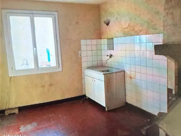 Maison centenaire 170 m² - Fort potentiel - Grenier aménageable - Tuchan