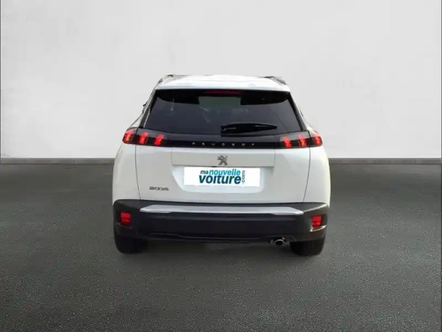Peugeot 2008 bluehdi 130 s&amp;s eat8 — photo 2