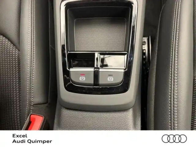 Audi Q2 35 tdi 150ch s line s tronic 7 — photo 15