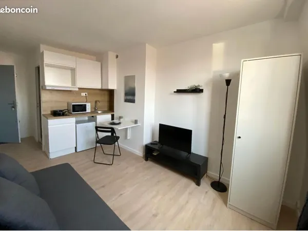 Immeuble 30 pièces 468 m²