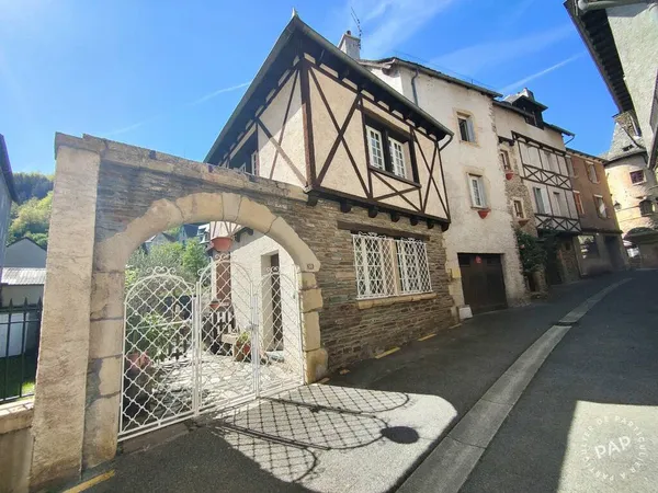 Maison 7 pièces 305 m²
