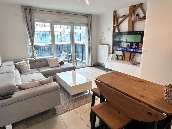 Évian-les-Bains - T2 meublé 40 m² avec balcon - 1 100 HC