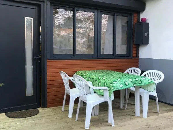 Studio plain-pied meublé ou vide, proche Mimizan avec mezzanine, terrasse, grand parc