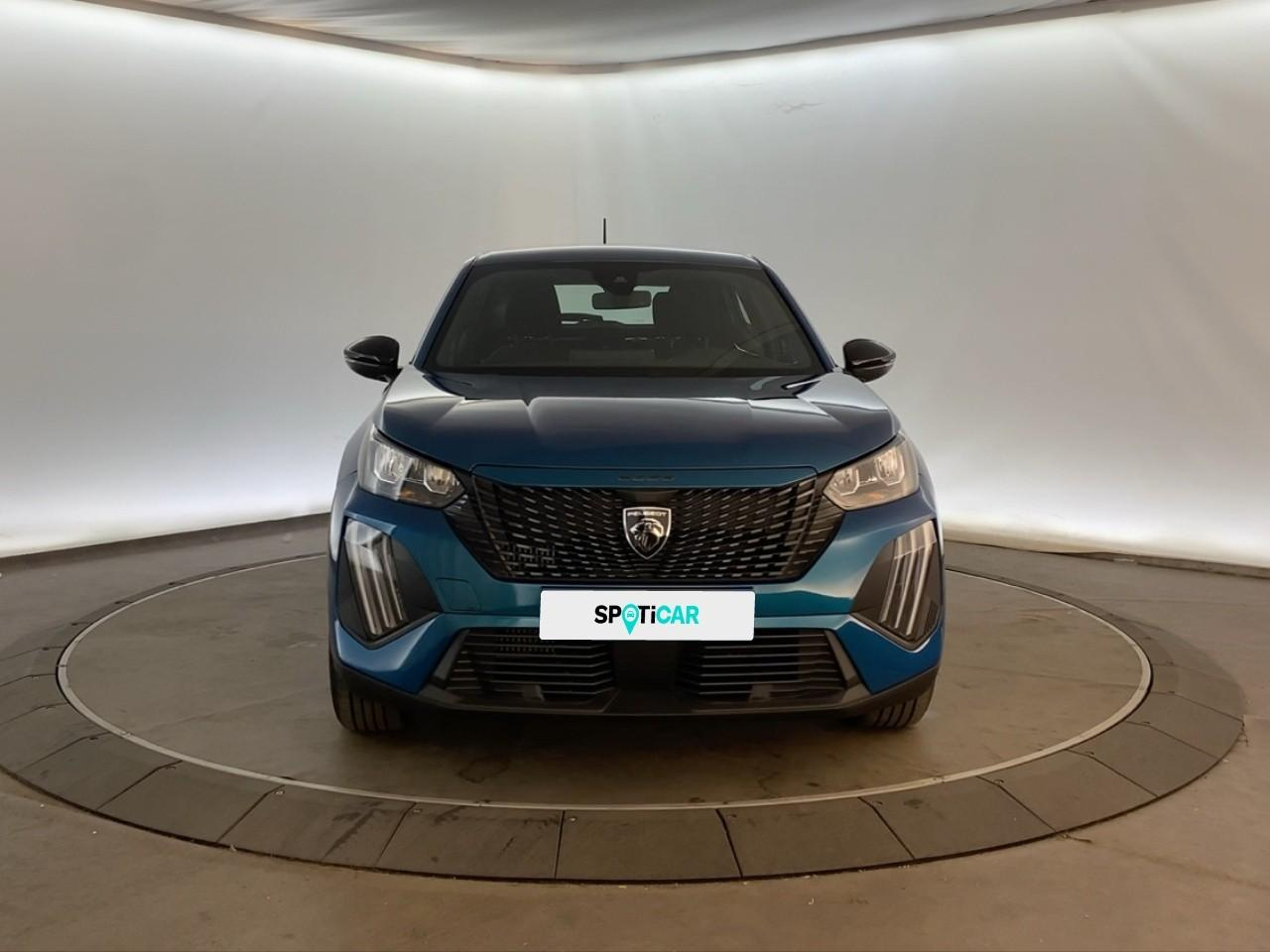 Peugeot 2008 hybrid 136 e-dcs6 style — photo 2