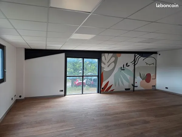 À Louer - Bureaux Ville-La-Grand