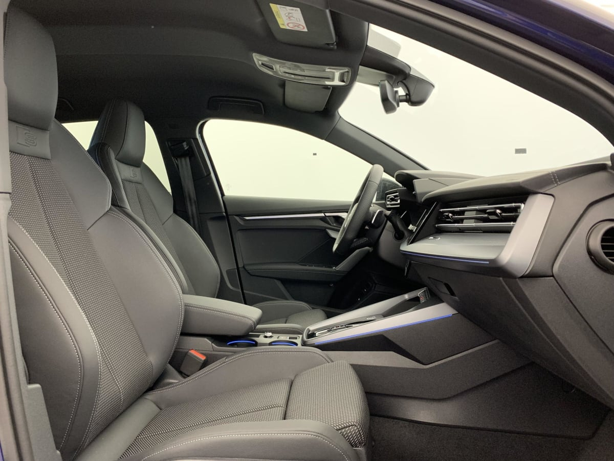 Audi A3 Sportback — photo 9