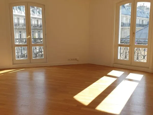 Appartement 2 pièces 61 m²