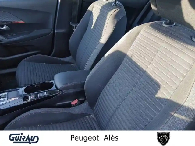 Peugeot 2008 electrique 136 ch — photo 9